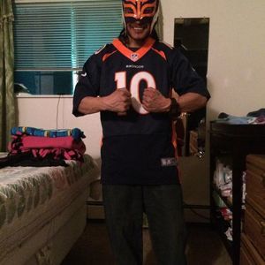 Meet your Posher, Raul